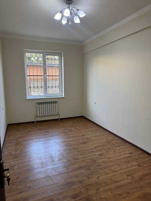 Новастройка Гулзор
Кўкча масжид 2/1/5 Тоха Уй 46 м² кадастр бор Срочно