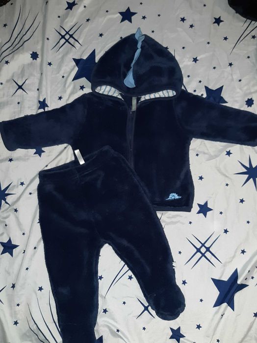 Vand hainute bebe 56-80 cm. Stare perfecta, unele noi cu eticheta.