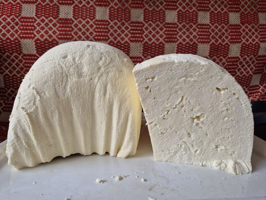 Brânza sărată și caș!