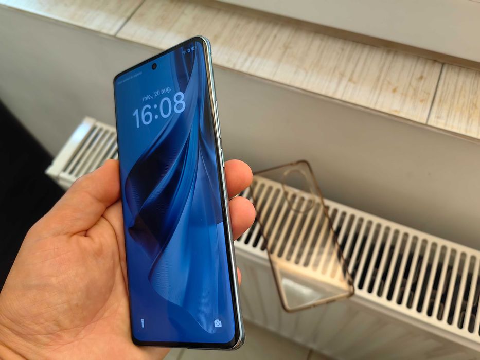 Oppo Reno 10 * 5G*  256 GB * accept schimburi