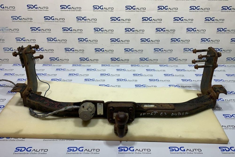 Carlig remorca tracțiune pe dublu Mercedes Sprinter 2000-2006 Euro 3