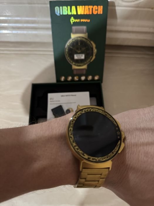 Смарт          часы