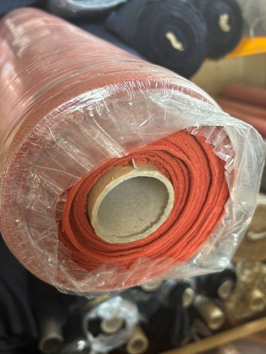 Materiale textile la rolă, 9 lei metrul