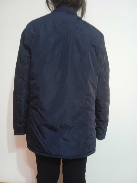 Куртка почти новая