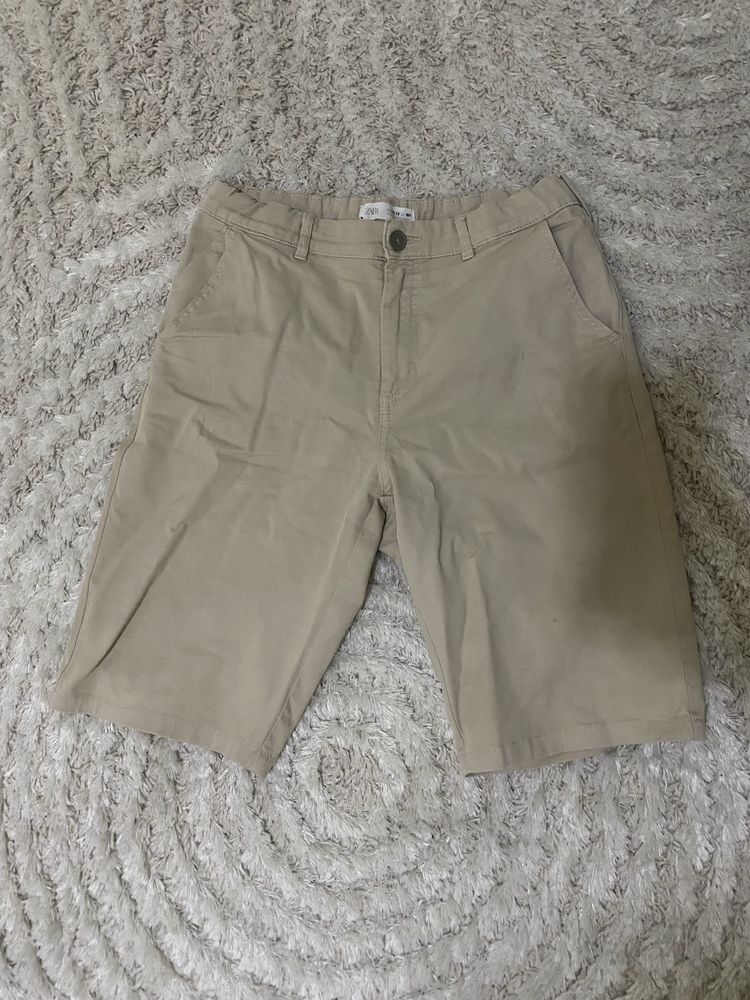 Pantaloni scurti zara