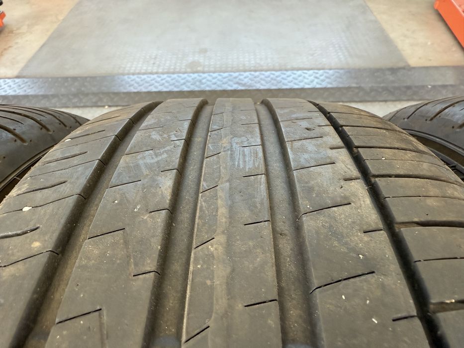 4бр. Отлични Летни Гуми 235/55R/17 -FALKEN- DOT:3822- 6.1мм+5.1мм