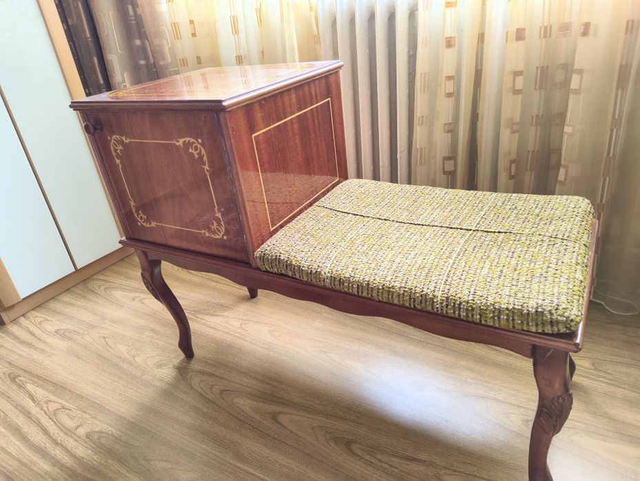 Masuța cu taburet pentru telefon Vintage