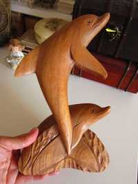 cadou rar Delfini superbi sculptura lemn, colectie vintage Germany