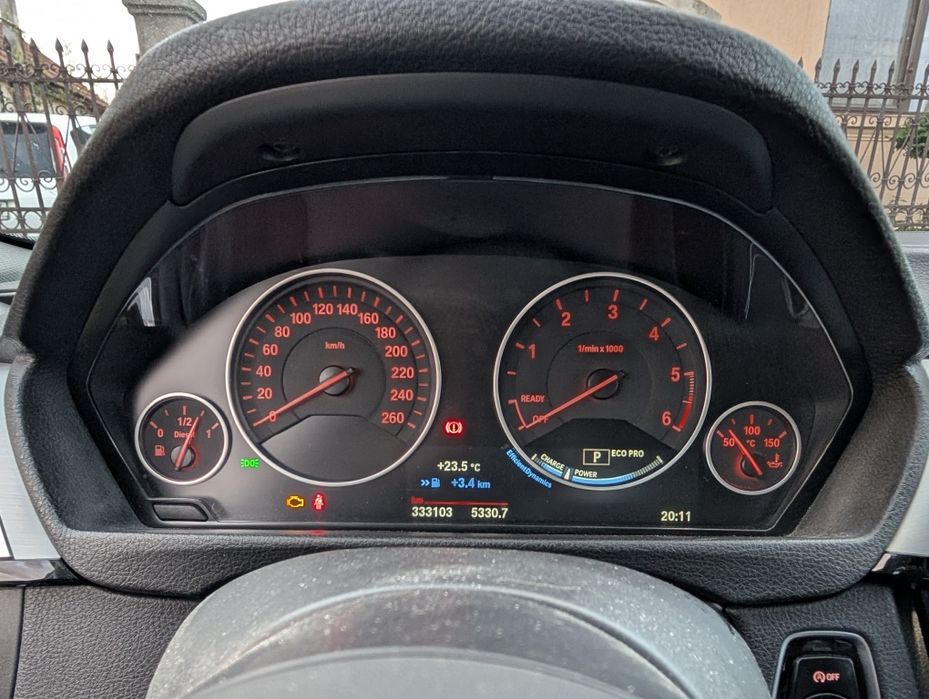 BMW 320d EficientDynamics automat Apple CarPlay, LED, memorie scaune
