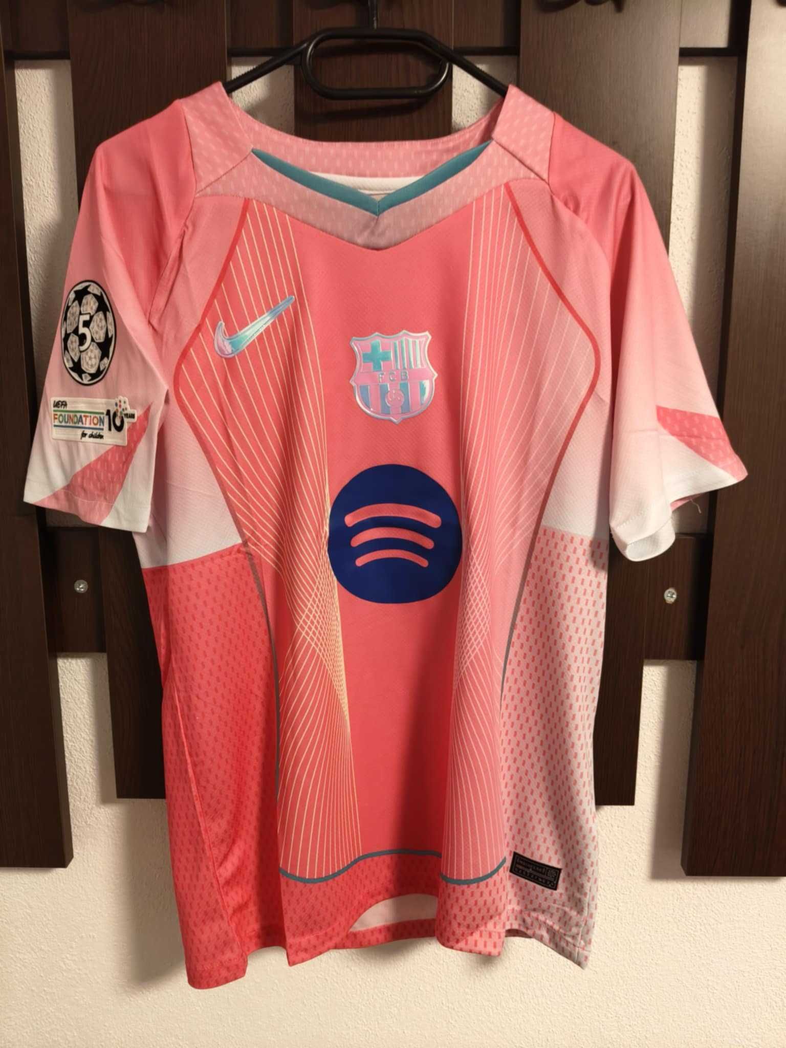 Tricouri Fotbal-Calitate Superioara
