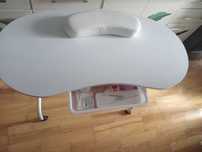 Masa manichiura ,lampa manichiura, lampa birou si freza