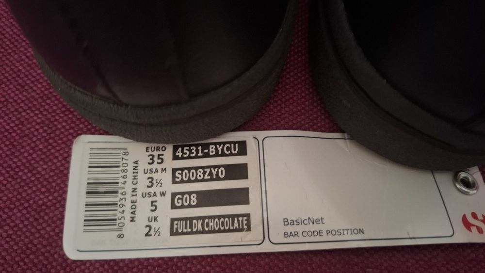 Чисто нови кожени кецове Superga, 35 номер