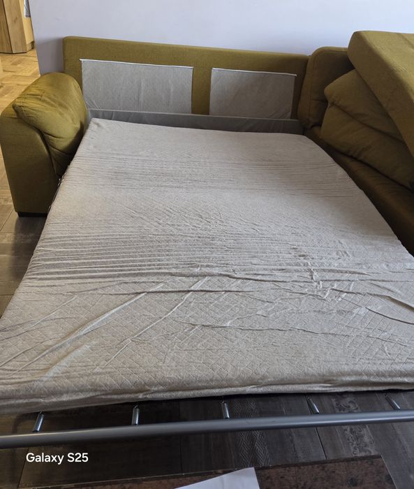 Диван с лежанка от ляво с размери 255/90/178 + канапе