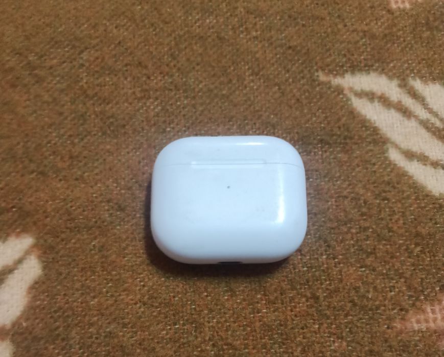 Cutie de încărcare magnetică Airpods 3