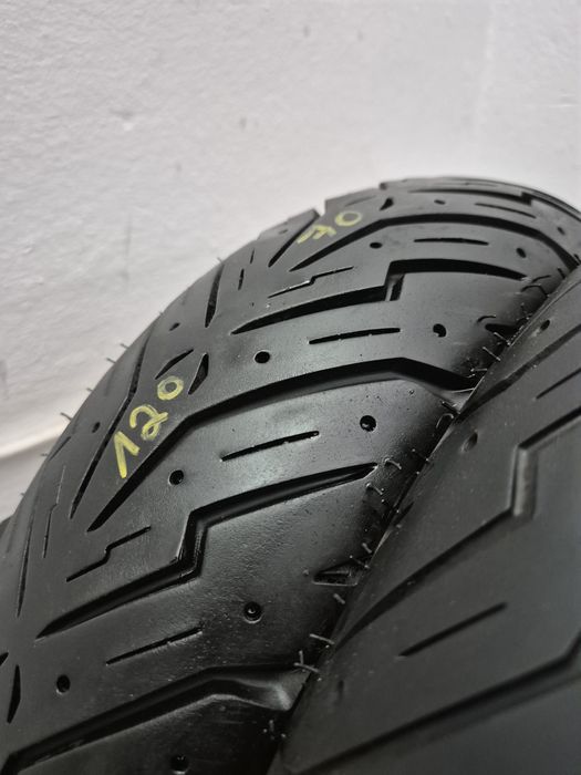 Set anvelope moto 120 70 12 cu 120 70 12 Pirelli angel scooter
