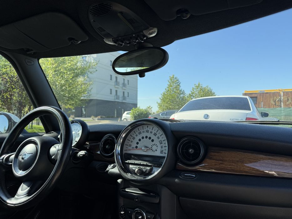 Mini Cooper 128.000km-2012 |Primul proprietar | Interior din piele | s