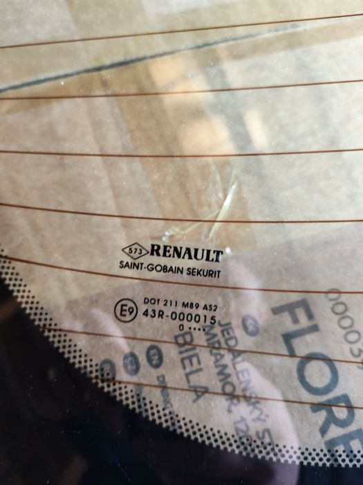 Luneta Renault Megane 3 breack
