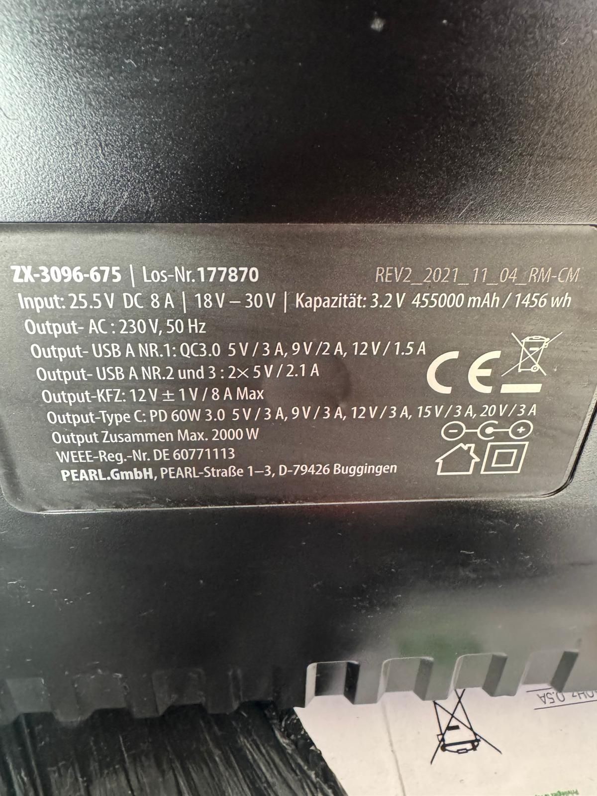 Generator solar 2000w cu prize 220v