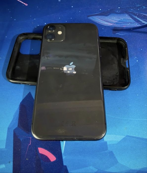 Vând Iphone 11 128gb