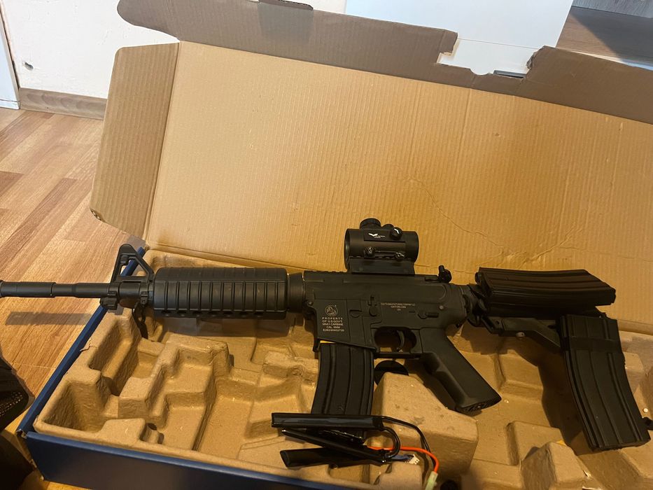 Airsoft COLT M4 CARBINE+ бързомер + Lipo батерия