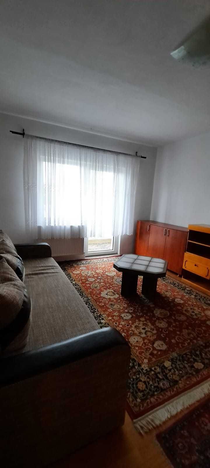 Proprietar inchiriez ap cu 2 camere zona Sagului, piata Doina