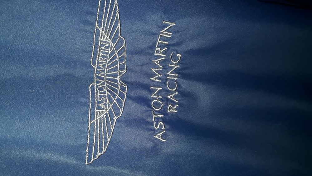 Спортно яке Aston Martin