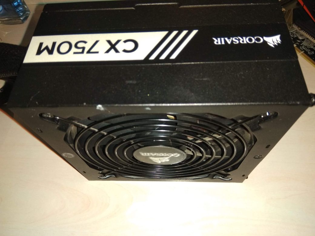 Блок питания Corsair CXM 750W