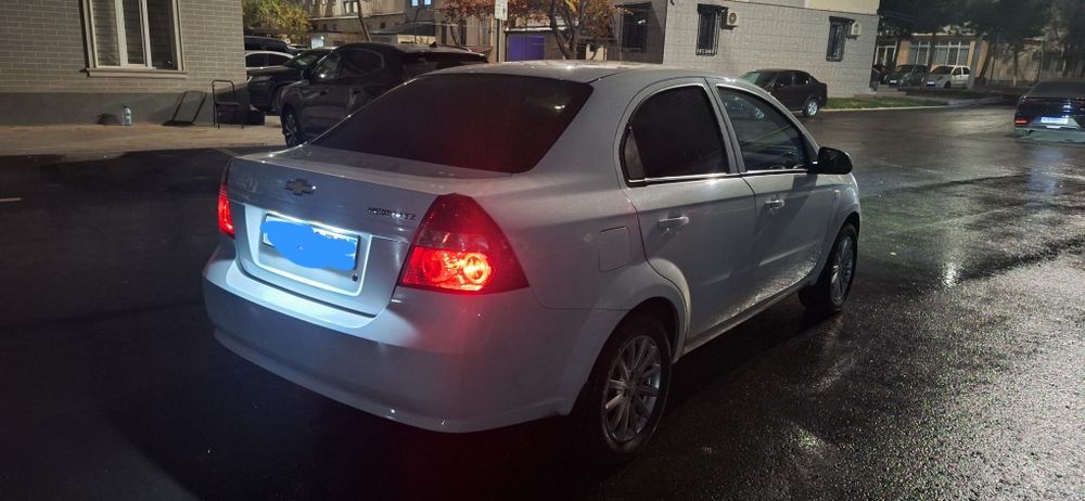 Продаётся Нексия 3 автомат 2022