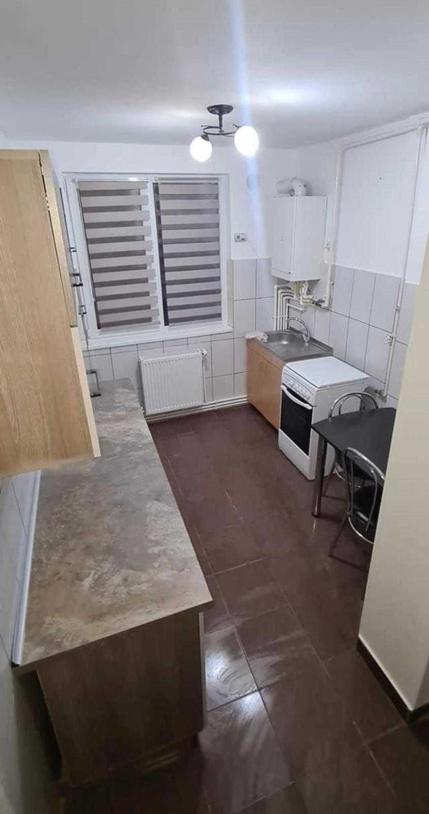 Apartament  2 camere , de vanzare , 44 mp , zona LIDL Petrosani