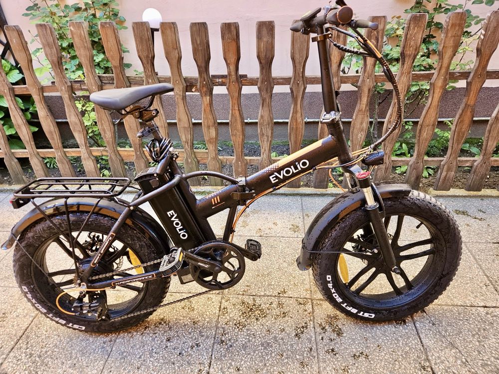 Bicicleta electrica pliabila Evolio X-bike Fat neagra ca noua