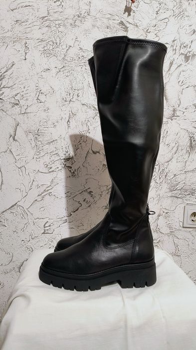 Елегантни Черни Ботуши Tamaris – Над Коляното