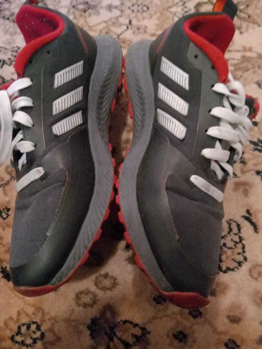 Adidași bărbați Adidas , mărimea 43