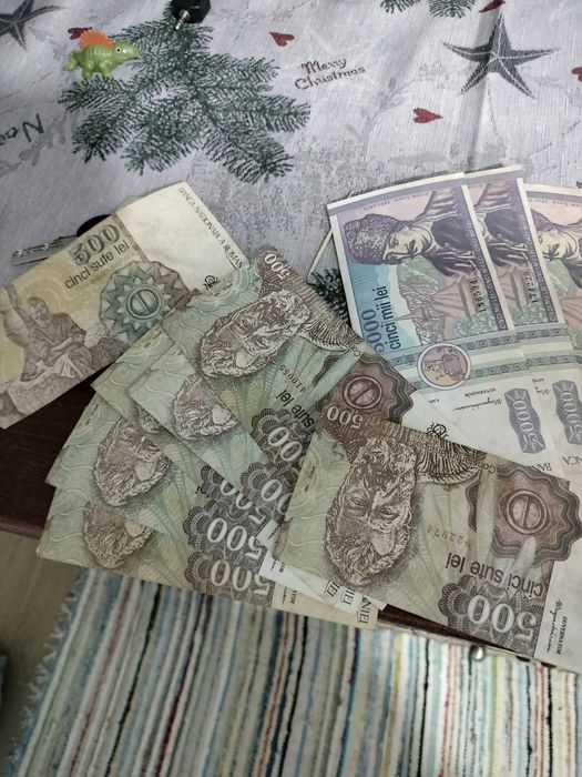 Bancnote vechi în stare foartă bună