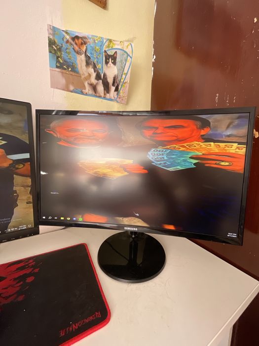 Vand monitor samsung curbat 60 hz