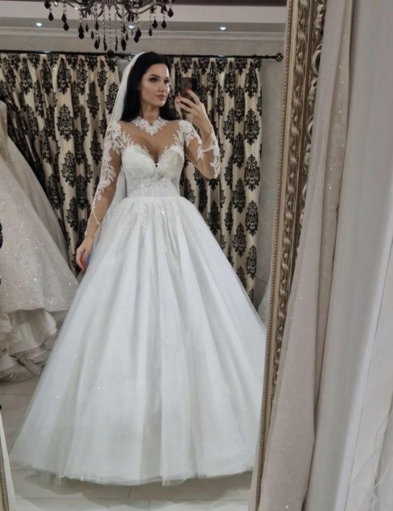 Rochie mireasa tip printesa Vladiyan