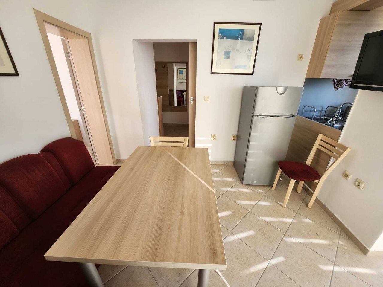 Продава се Тристаен апартамент в с. Кошарица, Област Бургас - 99 кв.м за 808 €/кв.м - Снимка #2