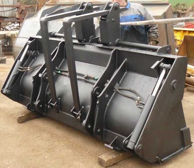 Cupă excavare, taluz, selectivă, multifuncțională, trapezoidală.