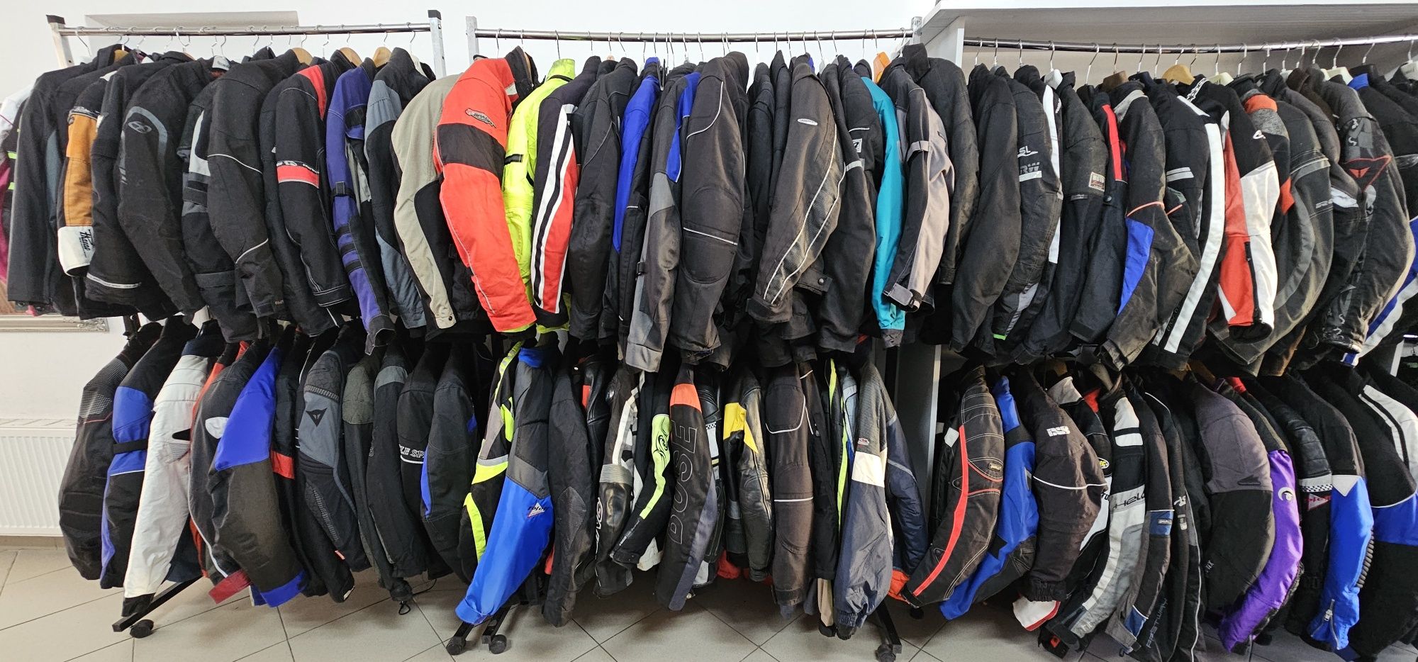 Pantaloni moto mai multe marimi și modele
