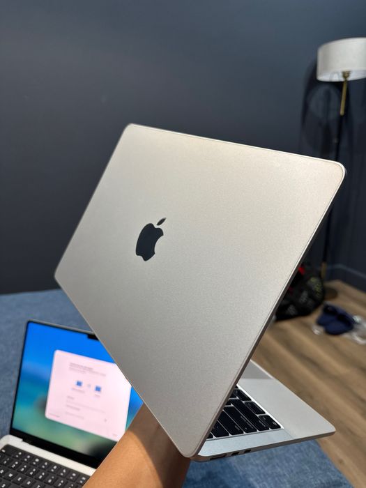 Продам macbook air 13 на М3