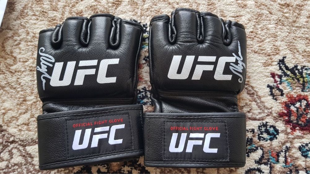 Official Fight Gloves, Оригинальные перчатки UFC
