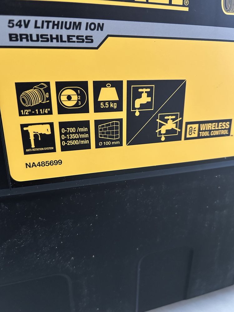 Masina profesionala de carotat Dewalt DCD 150 NK-XJ noua