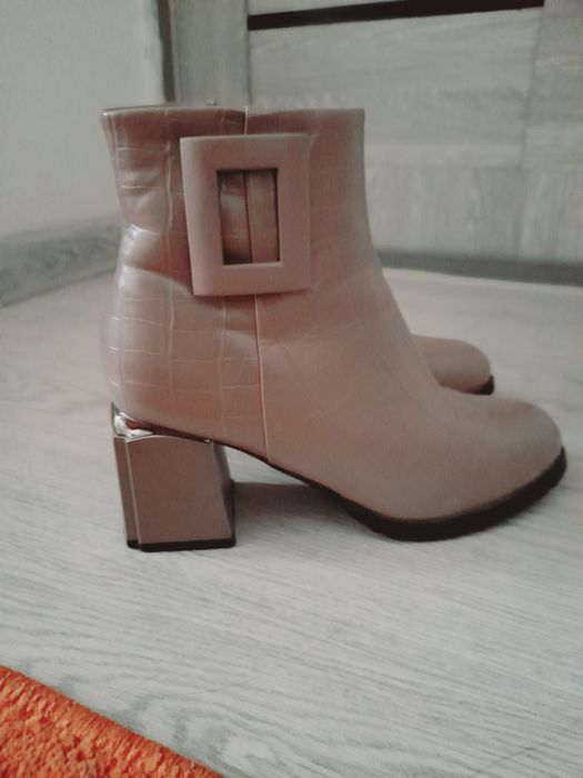 Qis mawsimine arnalgan sapok