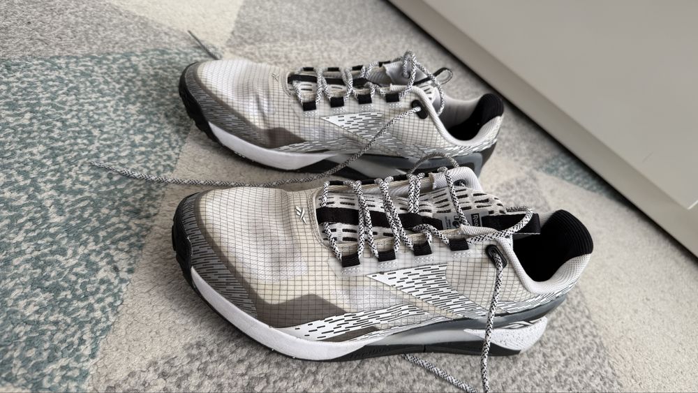 Adidasi reebok sport