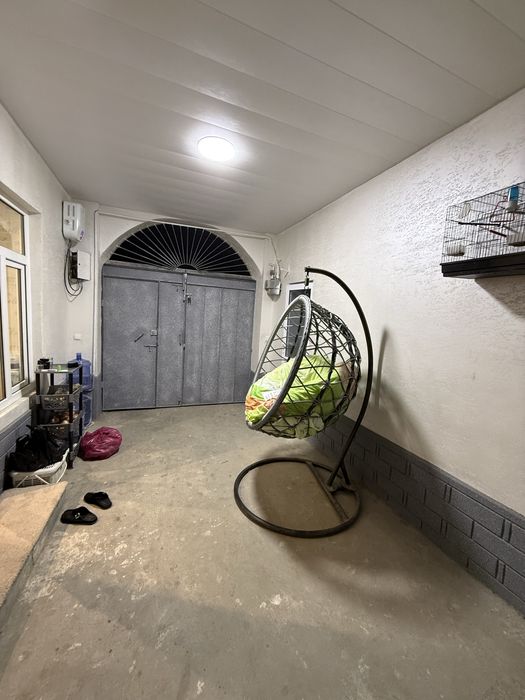 Hovli sotiladi 1.4 sotok