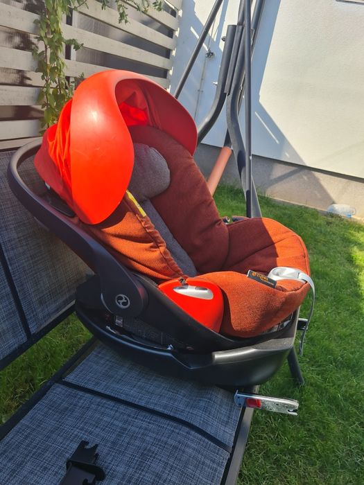 Scoică auto cybex cu bază izofix