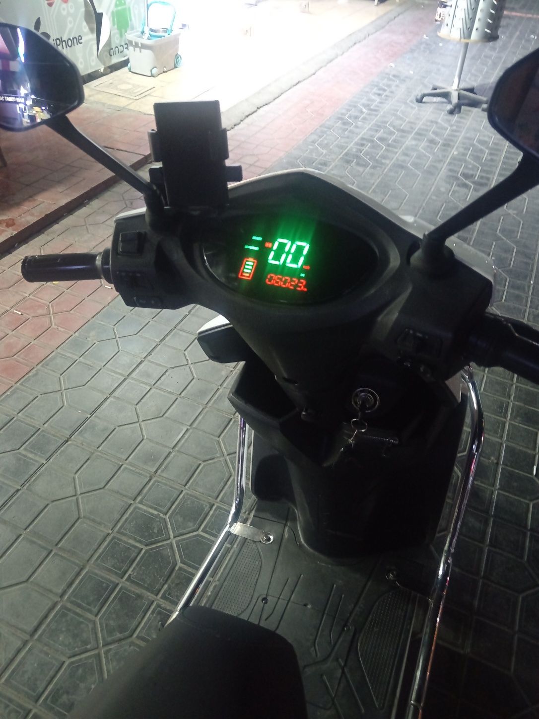 Skuter sotıladı saıge fırma