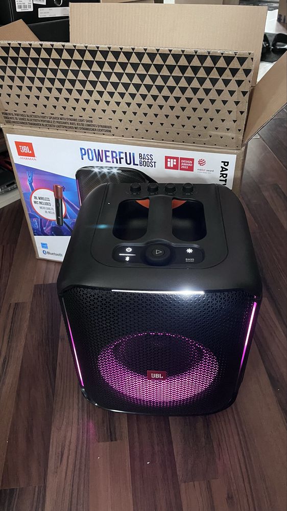 Нов JBL PartyBox Encore bluetooth 100W Нов! Гаранция! Караоке!