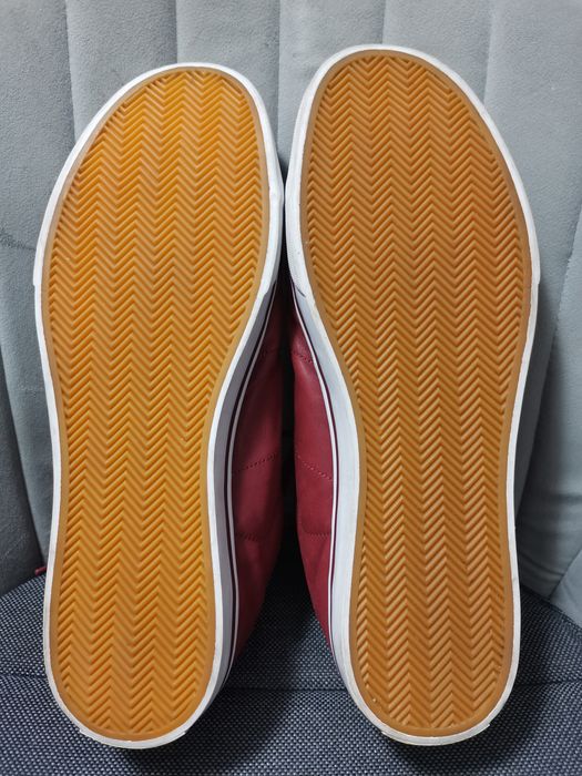 Vand pantofi sport REEBOK marimea 50