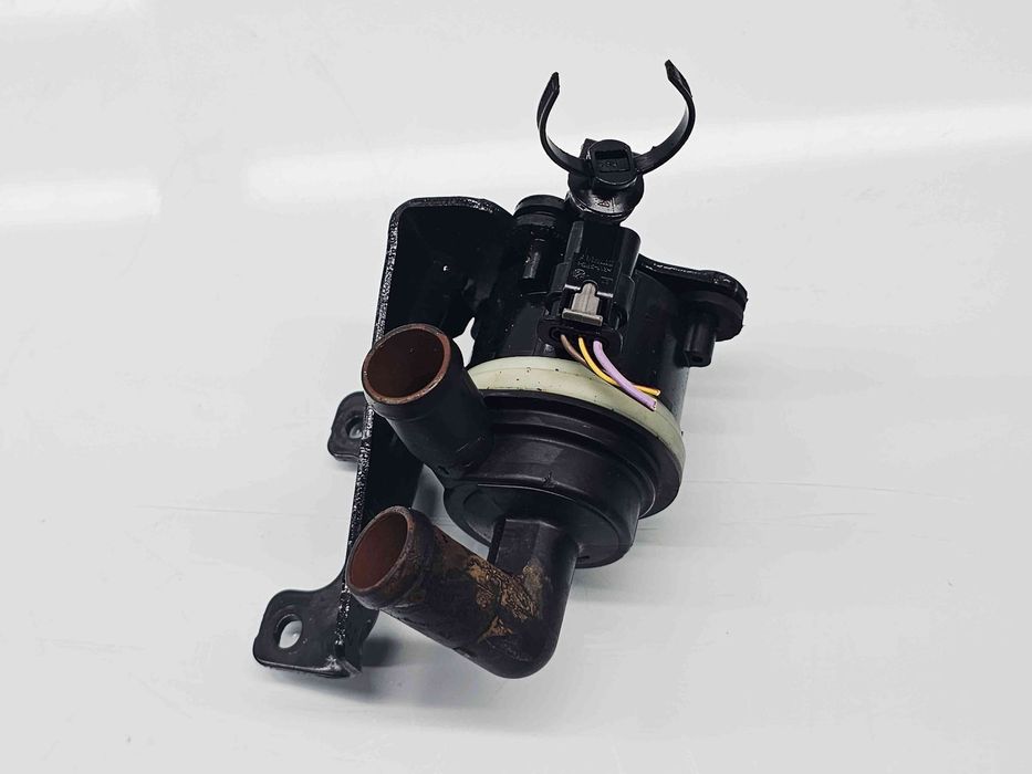 Pompa recirculare apa Audi A6 (4G2, C7) [Fabr 2012-2017] 5N0965561A 2.