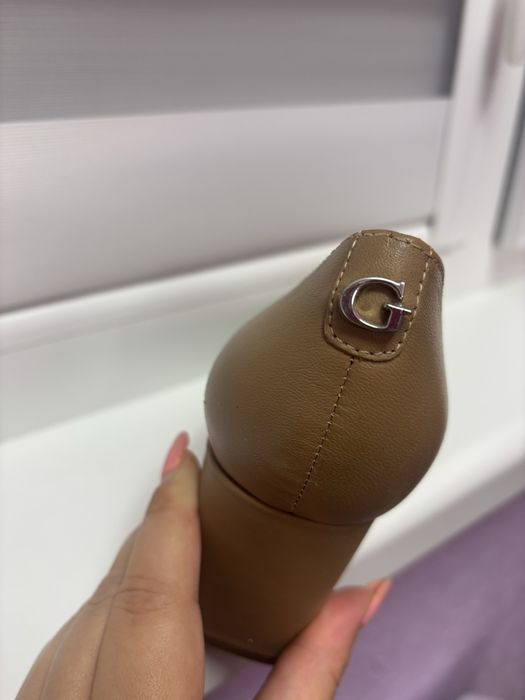 Официални обувки Guess